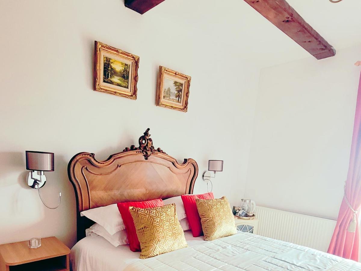 Carpathia Magic -Adults Only Villa Peştera Eksteriør bilde